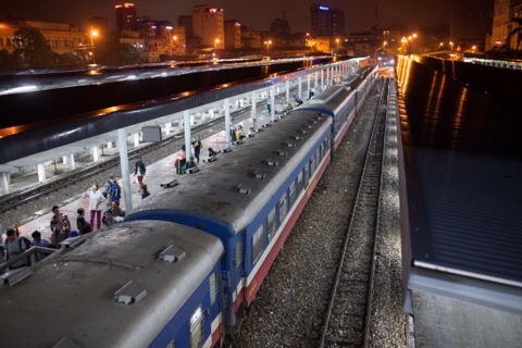 河内铁路运输股份公司开通河内至荣市双程高速列车