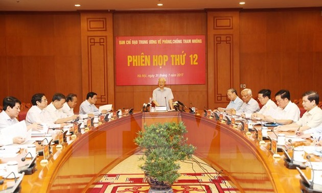 越共中央反腐败指导委员会第12次会议举行