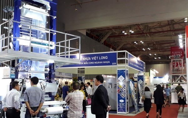 2017年越南国际橡塑工业展在胡志明市举行