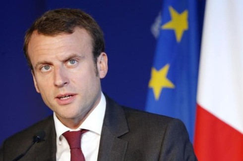 法国总统马克龙签署新反恐法