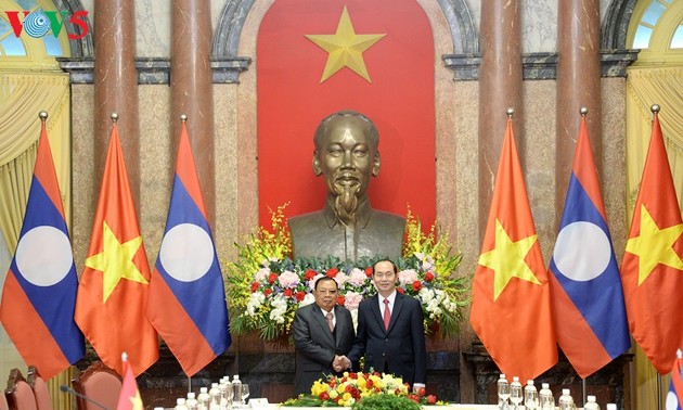 陈大光会见老挝人民革命党中央总书记、国家主席本扬