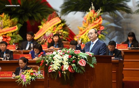 越南工会第十二次全国代表大会：政府听取工会会员和工会组织提出的意见建议