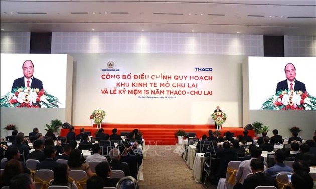 阮春福出席珠莱经济区规划调整公布仪式