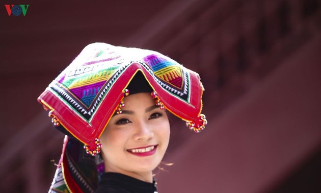 泰族同胞生活中的头巾--“标”