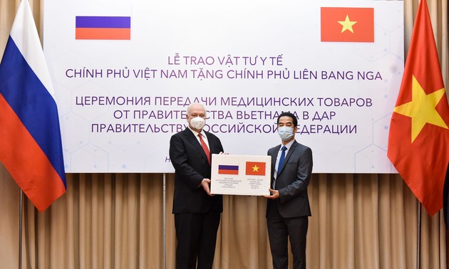 越南向俄罗斯捐赠医疗物资以防控新冠肺炎疫情