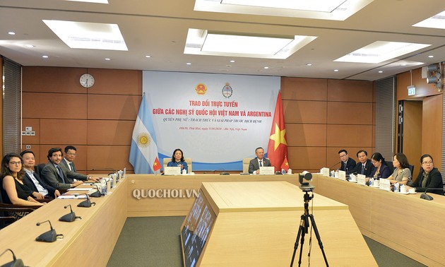 越南愿与阿根廷合作和分享新冠肺炎防控经验