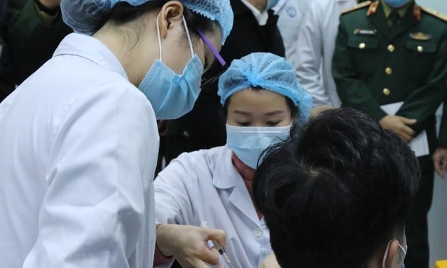 越南是新冠疫苗接种接受率最高的国家之一