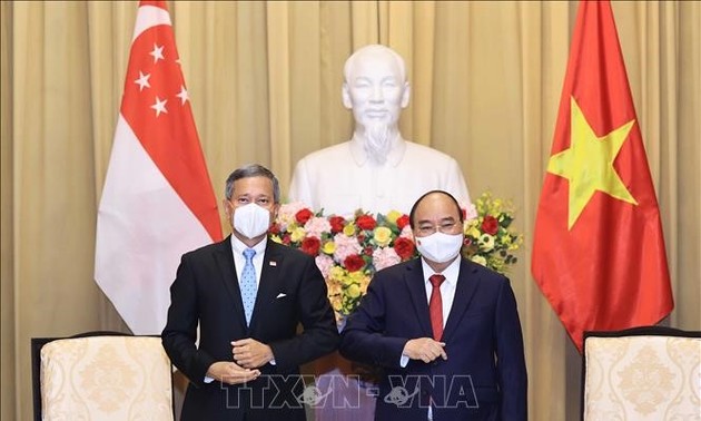 新加坡希望进一步发展与越南的战略伙伴关系