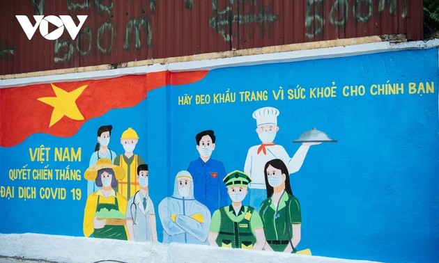 河内独特的防疫宣传壁画街