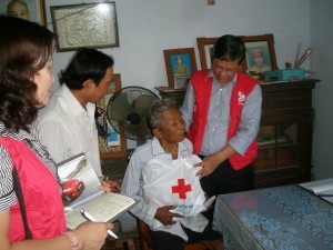 Vietnam Red Cross Society marks the International Red Cross Day