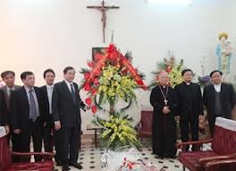 VN Fatherland Front executives offer Christmas greetings to Archbishop of Hanoi