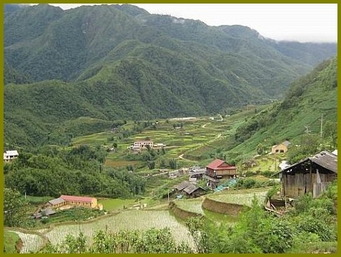 Vitality of Mong traditional village in Sapa