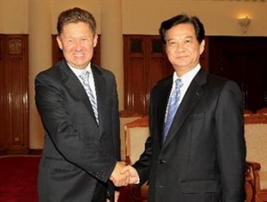 Prime Minister Nguyen Tan Dung rceives Gazprom CEO 