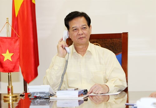 Vietnamese, Malaysian Prime Ministers talk on phone over missing plane