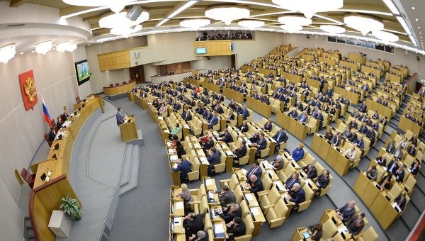 State Duma approves a treaty to merge Crimea into Russia