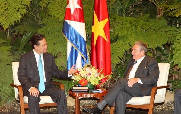 Vietnam, Cuba issue joint communiqué 