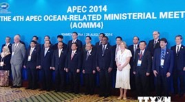 Vietnam attends APEC meeting on ocean 
