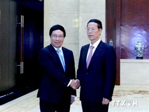 Vietnam, China bolster ties in all fields