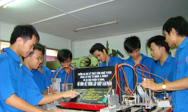 Vietnam wins first prize at 10th ASEAN Skills Competition