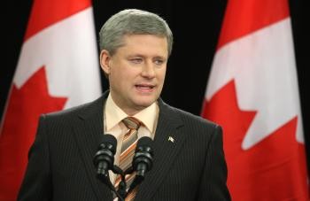 Canada imposes new sanctions against Russia