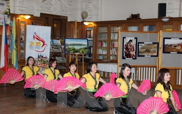 Vietnamese culture introduced in Czech