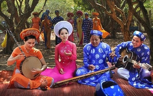 Ho Chi Minh City preserves southern folk singing