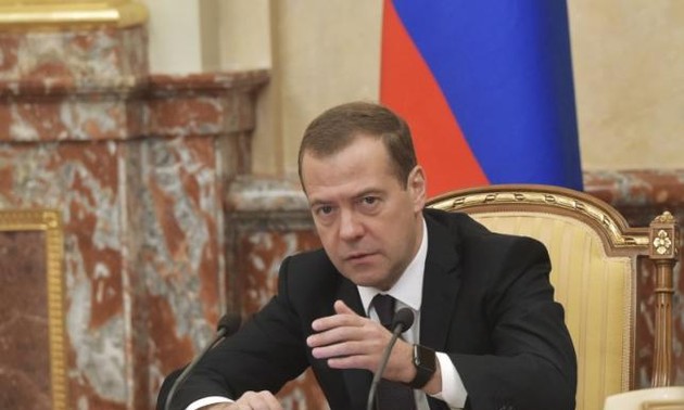 Russian Prime Minister: West, Russia should put aside differences to defeat terrorism 