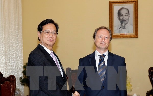 PM receives Ambassador and head of the EU Delegation to Vietnam