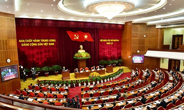 Party plenum discusses Party building and the 12th Congress work agenda
