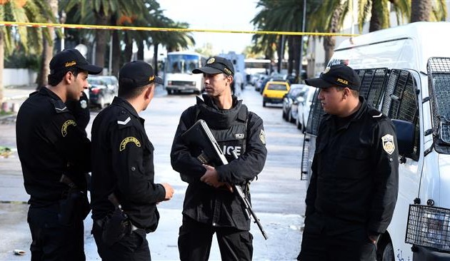 Tunisia razes IS-linked terrorist group