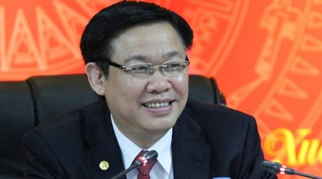 Deputy Prime Minister Vuong Dinh Hue urges improving forecasting