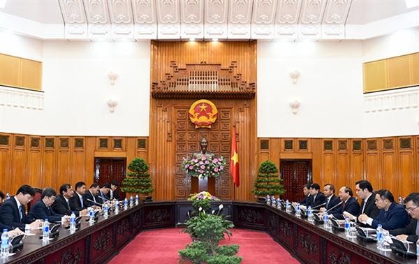 Vietnam, Cambodia strengthen bilateral ties