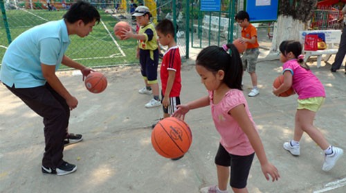 Vietnam competes at Children of Asia International Sports Games