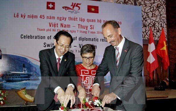 Vietnam, Switzerland mark diplomatic ties 