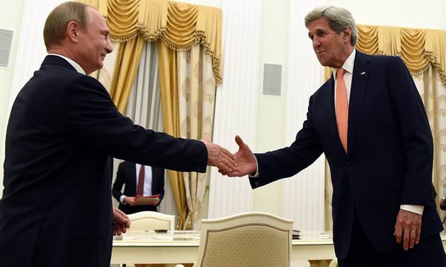 Russian President discusses with US Secretary of State on Syrian and Ukraine issues