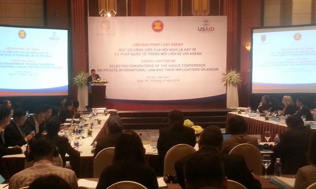ASEAN Forum touches upon Hague conventions on international justice