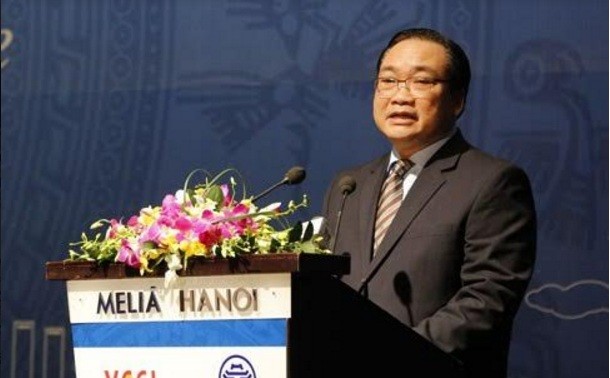 Hanoi pledges prompt measures to address business concerns