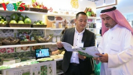 Promoting Vietnamese green farm produce at Gulfood Fair 