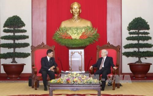 Vietnamese leaders host Vientiane Mayor