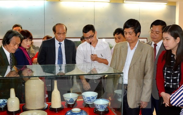Exhibition of over 500 antiques since Hung King regime
