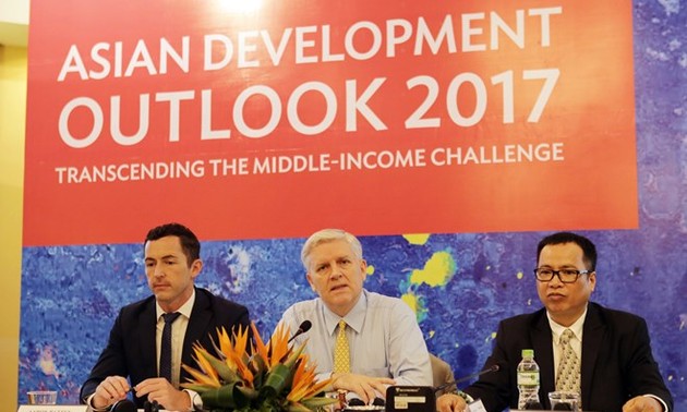 Vietnam’s economy to grow at 6.5 percent in 2017: ADB