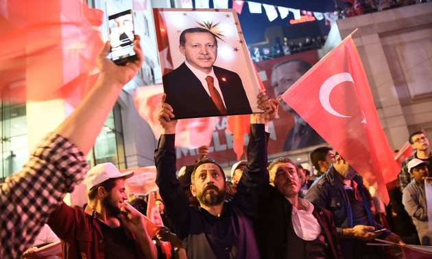 Turkey faces difficulties post-referendum challenges