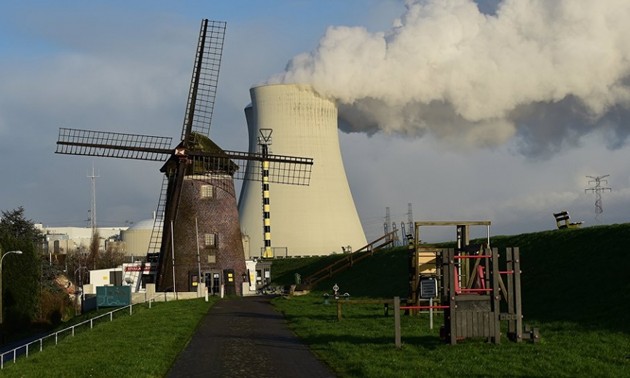 Brussels to close all nuclear power plants by 2025