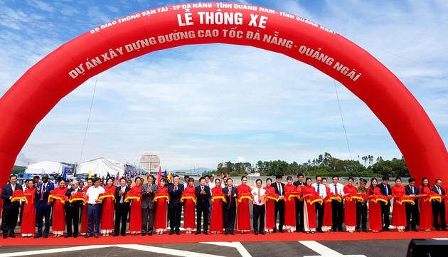 Da Nang-Quang Ngai Highway opens to traffic