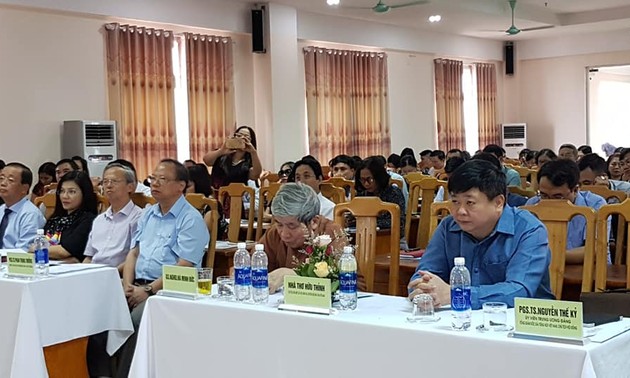 Vietnamese literature and art critics developed