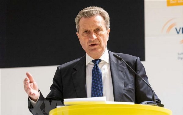 Brexit: European Commissioner sees a chance that British parliament will vote for Brexit deal