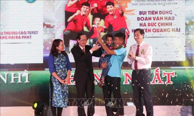 Vietnam Football team wins most awards at 2018 Fair-Play Awards Ceremony 