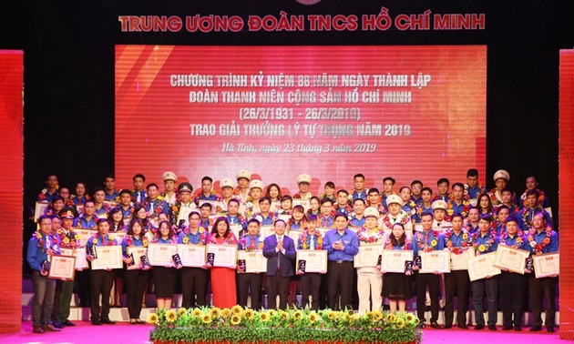 Ha Tinh marks 88th anniversary of HCM Communist Youth Union