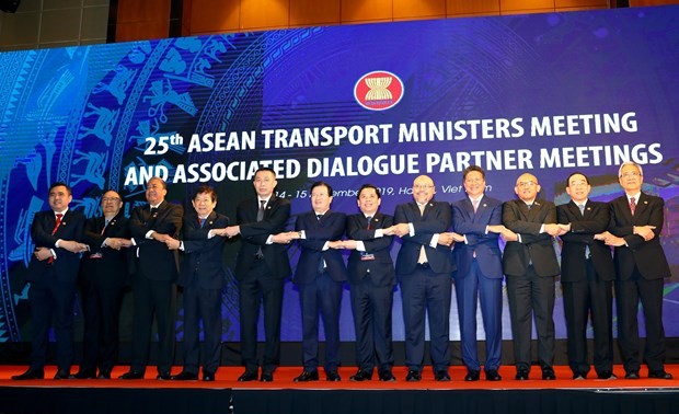 ASEAN Transport Ministers strengthen transport connectivity