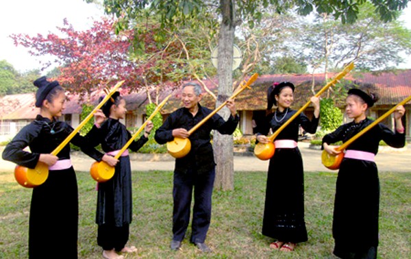 Lang Son province’s ethnic groups preserve folk singing